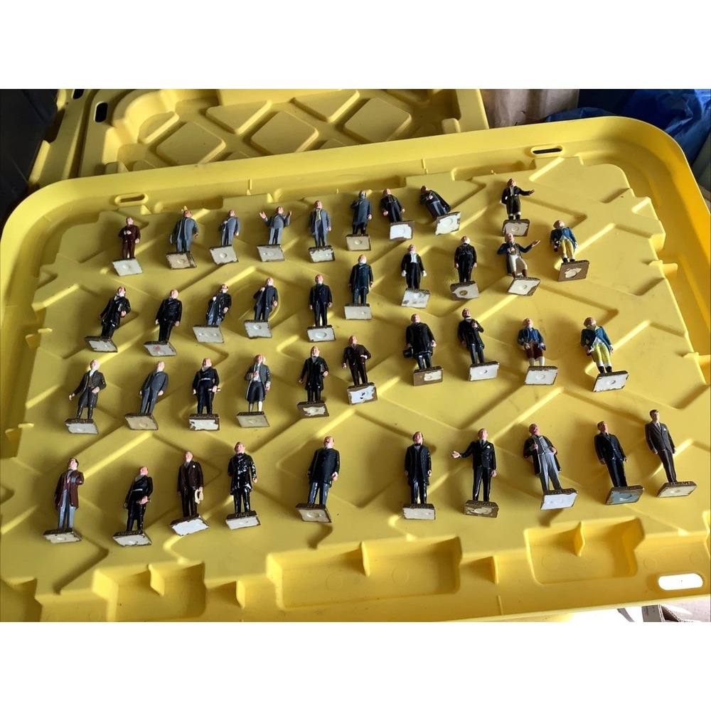 39 Vintage 1960s Marx Hand‎ Painted Plastic USA President Figures 2 Washington